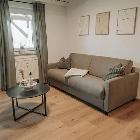 - Living Six Eging am See
