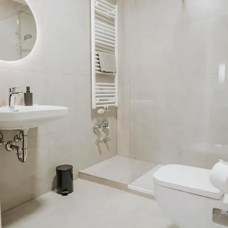- Living Six Apartment *