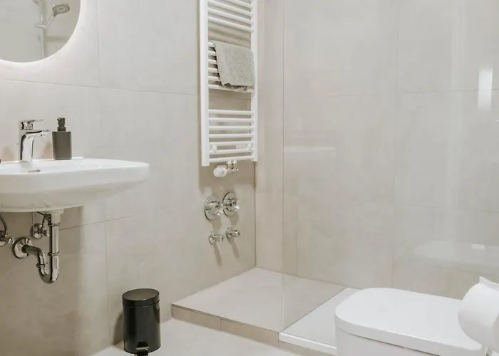 - Living Six Διαμέρισμα *